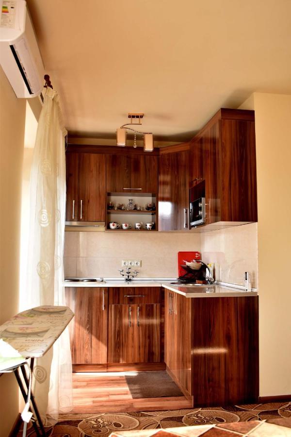Напротив Спортивно-Концертного Комплекса Apartman Jereván Kültér fotó